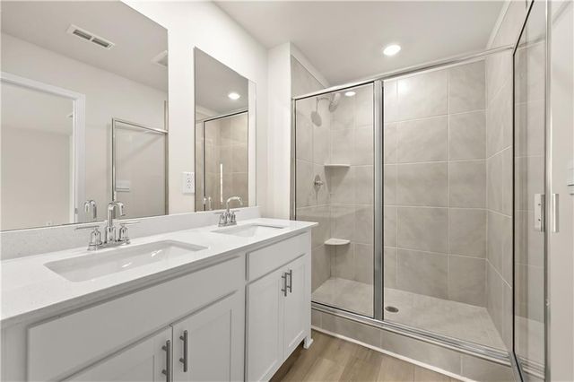3635 Shore Wood Avenue, Lawrenceville, GA 30044