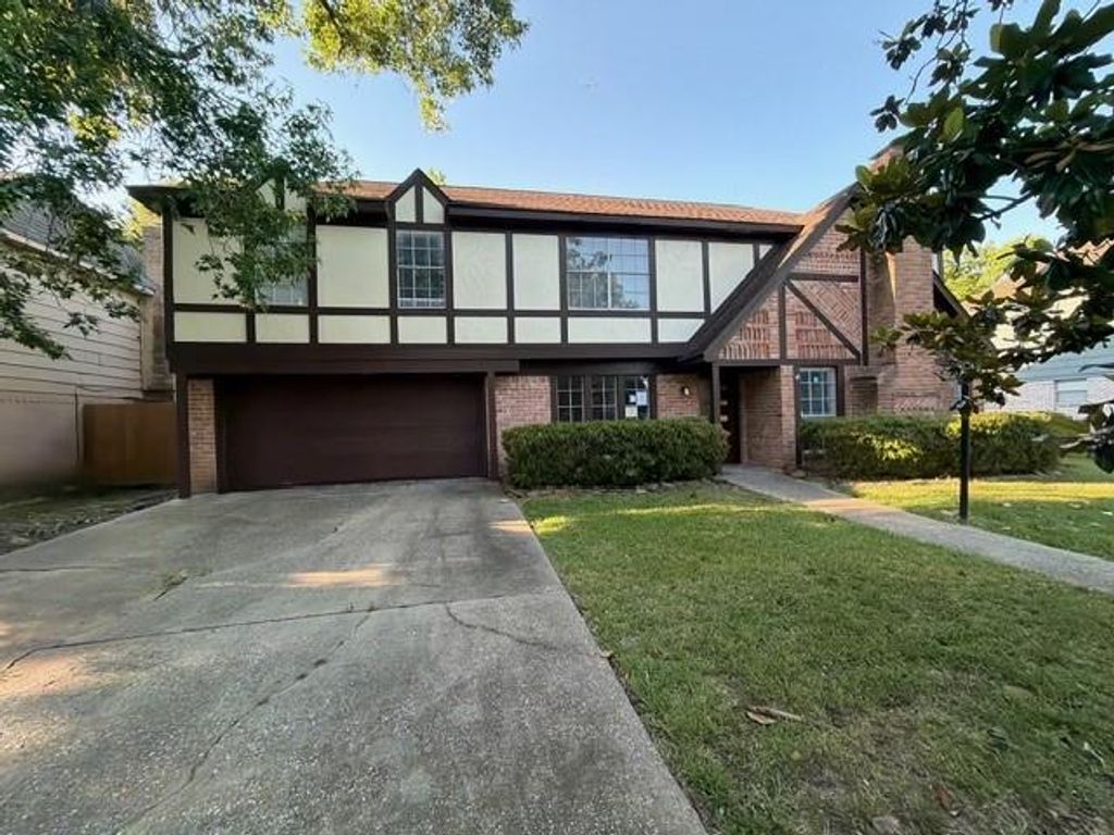 5719 Green Timbers Drive, Humble, TX 77346