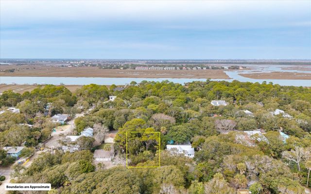 406 E Erie Avenue, Folly Beach, SC 29439