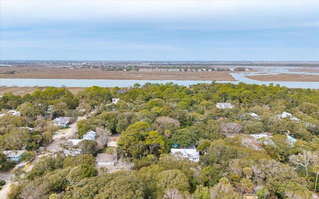406 E Erie Avenue, Folly Beach, SC 29439