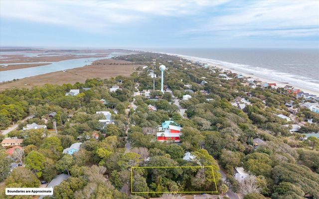 406 E Erie Avenue, Folly Beach, SC 29439