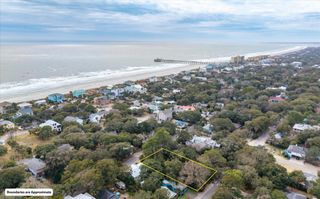 406 E Erie Avenue, Folly Beach, SC 29439