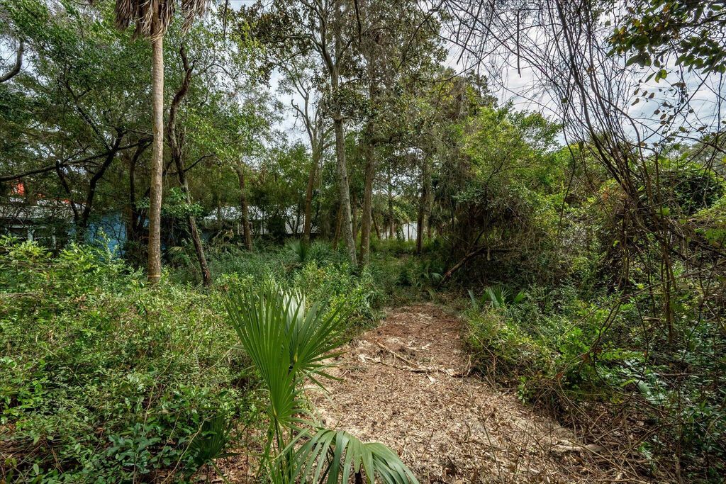 Image 27 of property listing at 406 E Erie Avenue, Folly Beach, SC 29439