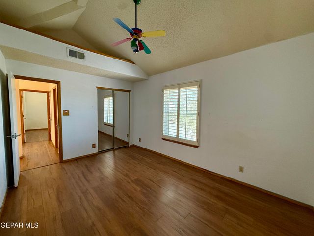 1301 TIERRA ROJA Street, El Paso, TX 79912