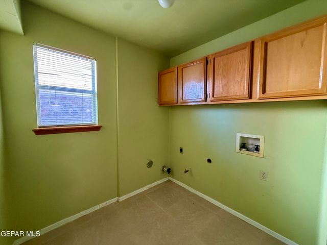 1301 TIERRA ROJA Street, El Paso, TX 79912