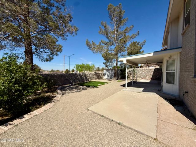 1301 TIERRA ROJA Street, El Paso, TX 79912