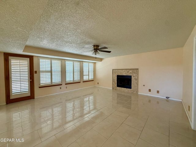 1301 TIERRA ROJA Street, El Paso, TX 79912