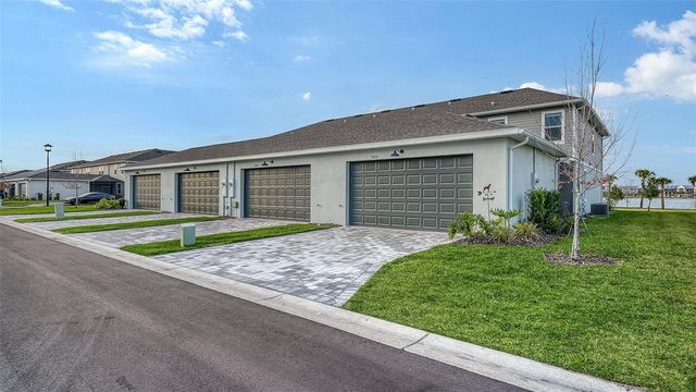 7448 CABIN LANE, Lakewood Ranch, FL 34240