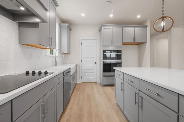 907 Champions Circle, Mount Juliet, TN 37122