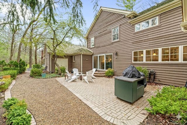 5 Court Of Conn River Valley, Lincolnshire, IL 60069
