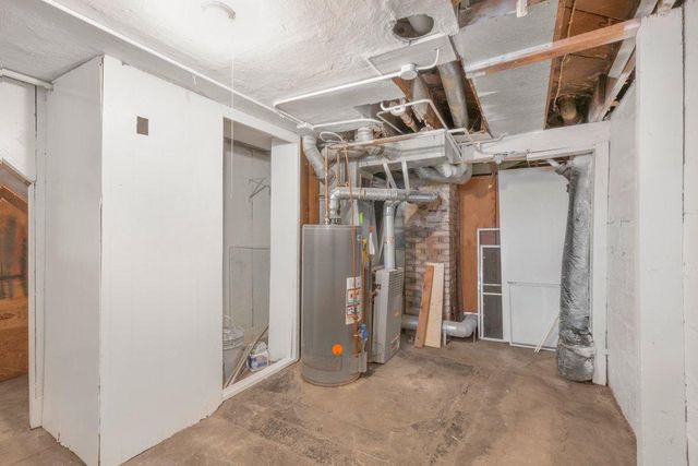 4230 Zane Avenue N, Crystal, MN 55422