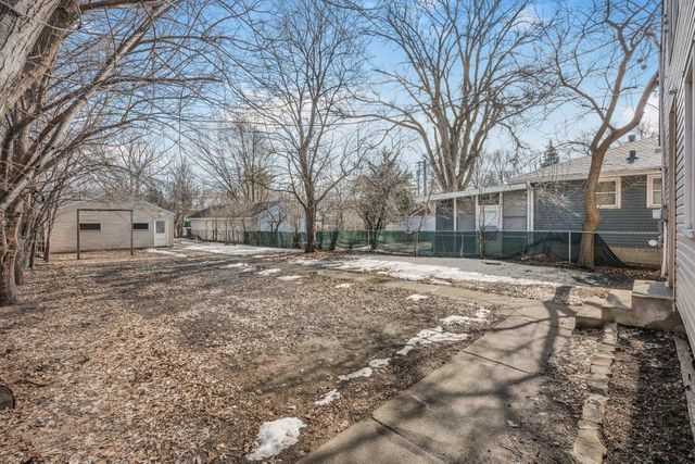 4230 Zane Avenue N, Crystal, MN 55422