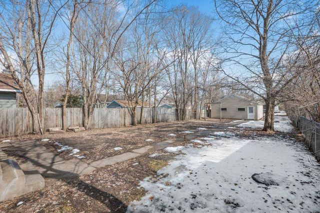 4230 Zane Avenue N, Crystal, MN 55422