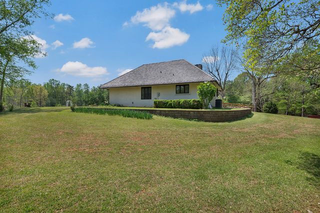 703 Burnt Tanyard Road, Salem, SC 29676