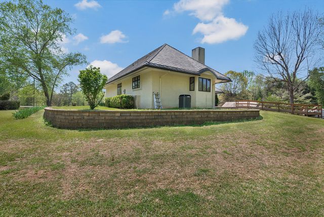 703 Burnt Tanyard Road, Salem, SC 29676