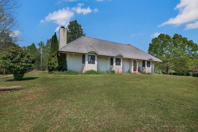 703 Burnt Tanyard Road, Salem, SC 29676