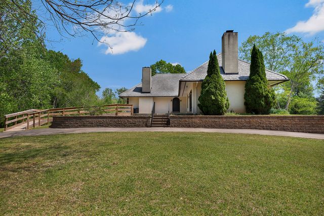 703 Burnt Tanyard Road, Salem, SC 29676