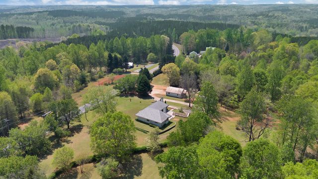 703 Burnt Tanyard Road, Salem, SC 29676