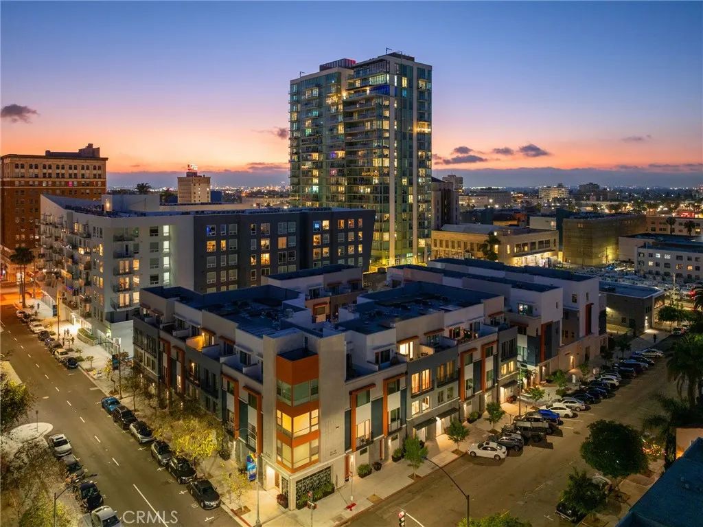 205 Elm, Long Beach, CA 90802