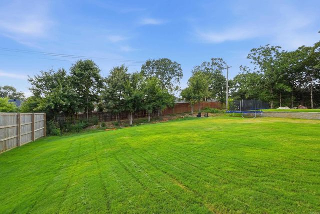 1735 Pearce Drive, Conway, AR 72034