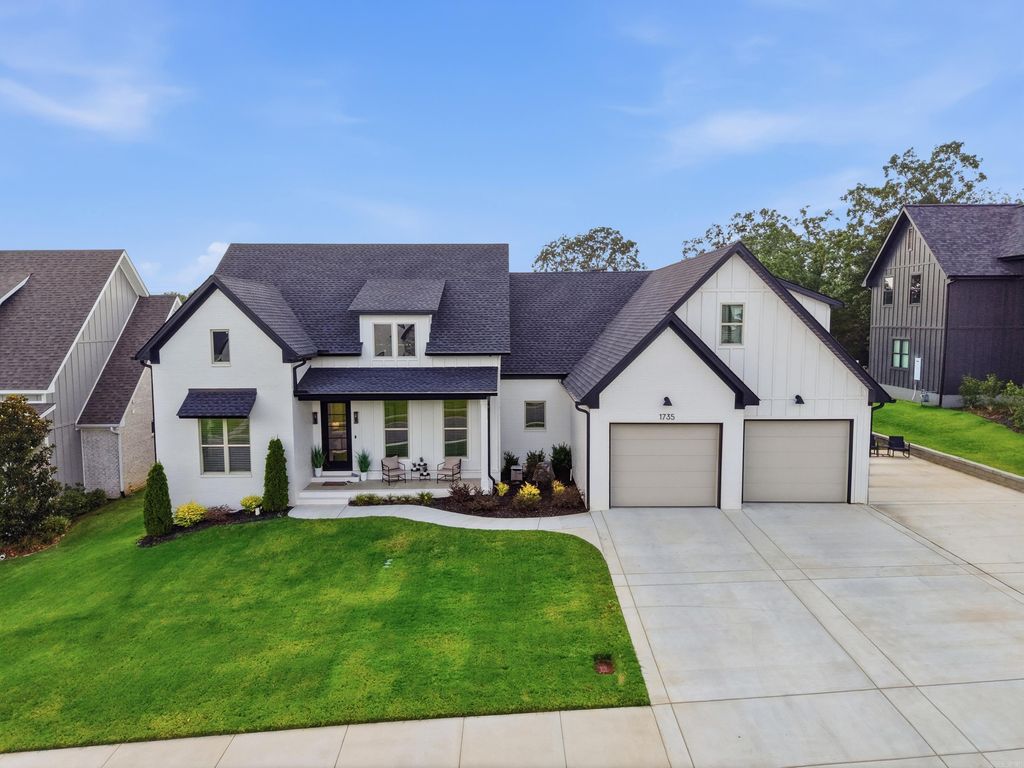 1735 Pearce Drive, Conway, AR 72034