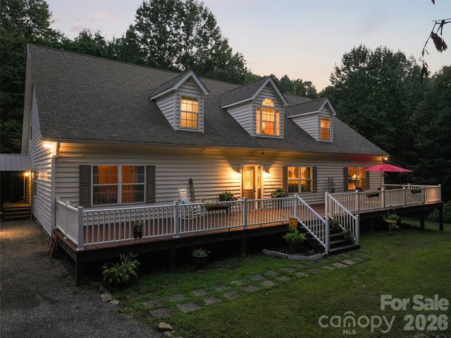 165 Sequoyah Drive, Waynesville, NC 28785