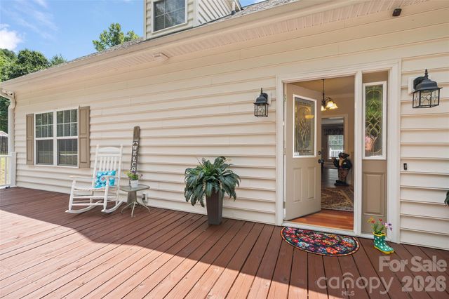 165 Sequoyah Drive, Waynesville, NC 28785