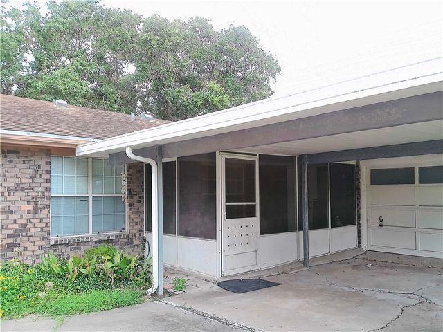 5026 Eider Dr, Corpus Christi, TX 78413