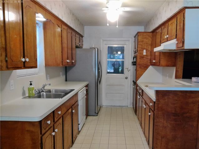 5026 Eider Dr, Corpus Christi, TX 78413