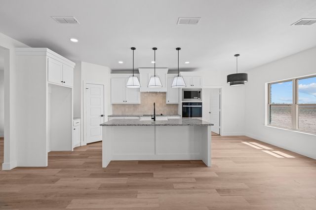 5423 County Road 6100, Lubbock, TX 79415