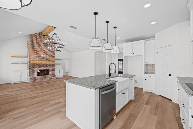 5423 County Road 6100, Lubbock, TX 79415