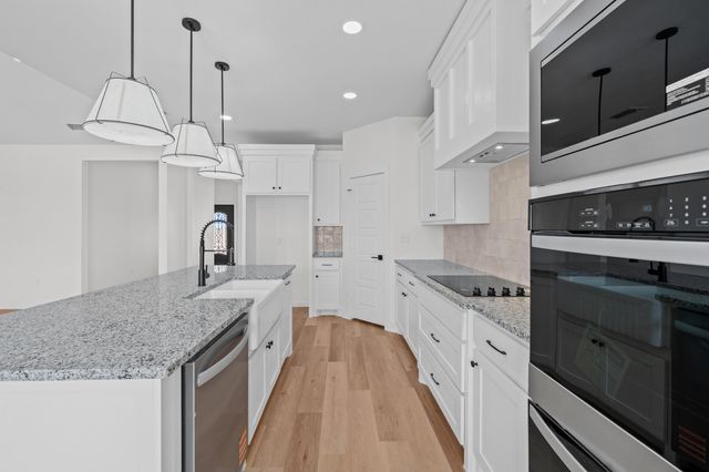 5423 County Road 6100, Lubbock, TX 79415