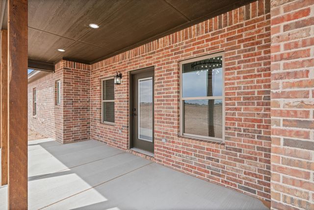 5423 County Road 6100, Lubbock, TX 79415