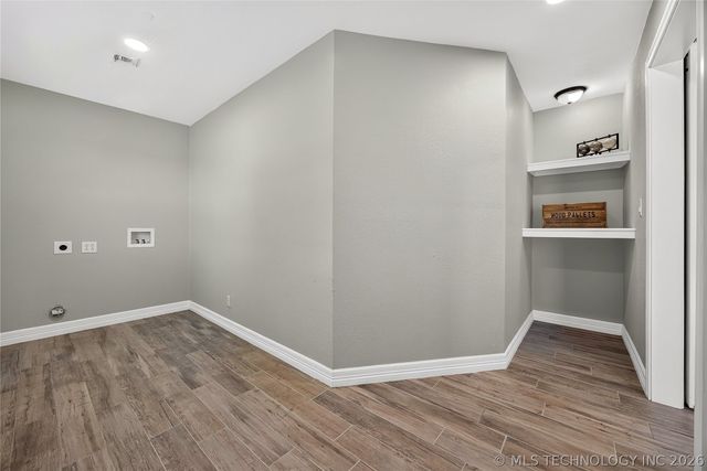 11736 E 450 Road, Claremore, OK 74017