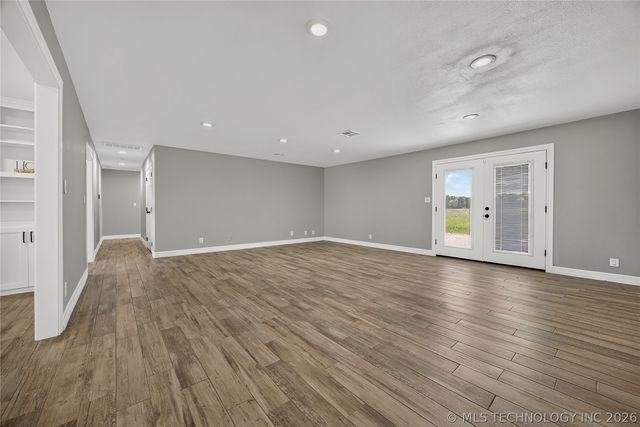 11736 E 450 Road, Claremore, OK 74017