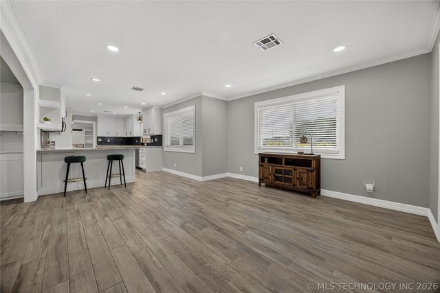 11736 E 450 Road, Claremore, OK 74017