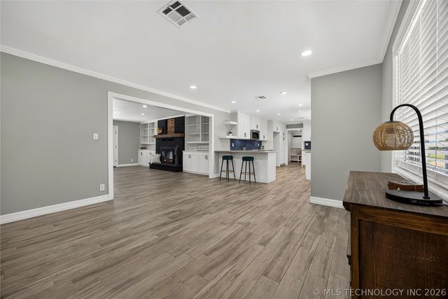 11736 E 450 Road, Claremore, OK 74017
