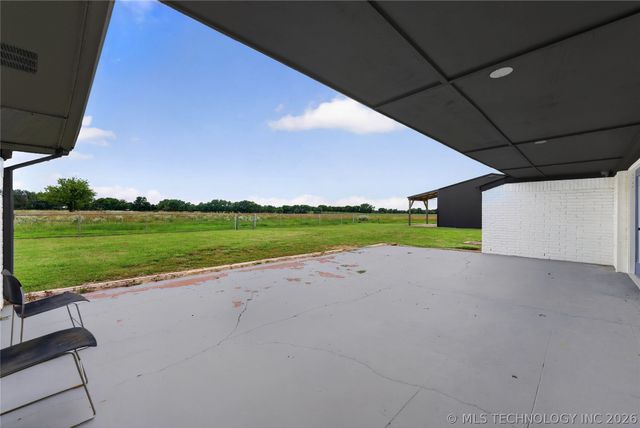 11736 E 450 Road, Claremore, OK 74017