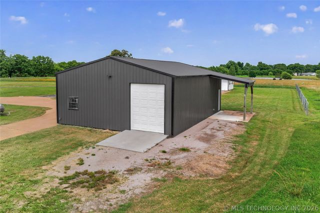11736 E 450 Road, Claremore, OK 74017