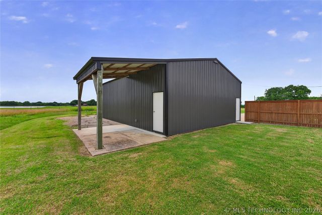 11736 E 450 Road, Claremore, OK 74017