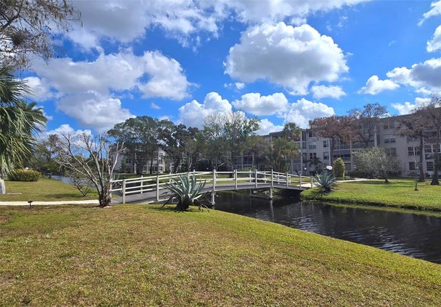 4898 NW 29th Court 412, Lauderdale Lakes, FL 33313