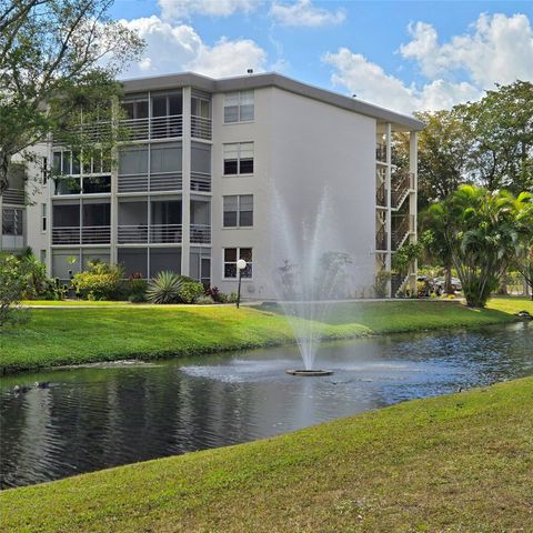 4898 NW 29th Court 412, Lauderdale Lakes, FL 33313