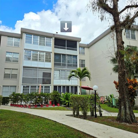 4898 NW 29th Court 412, Lauderdale Lakes, FL 33313