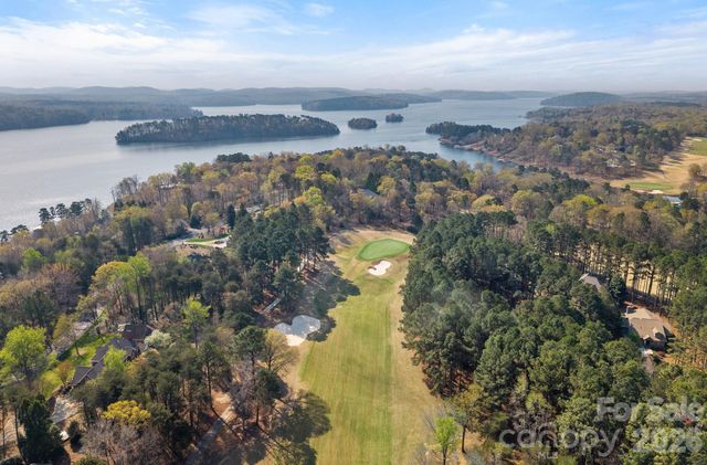173 Yadkin Falls Road, New London, NC 28127