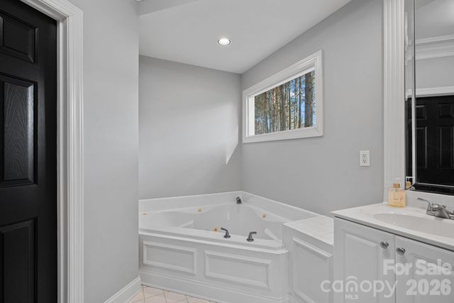 173 Yadkin Falls Road, New London, NC 28127