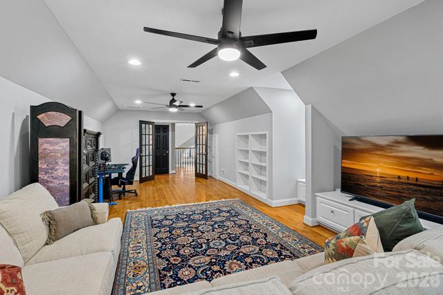 173 Yadkin Falls Road, New London, NC 28127