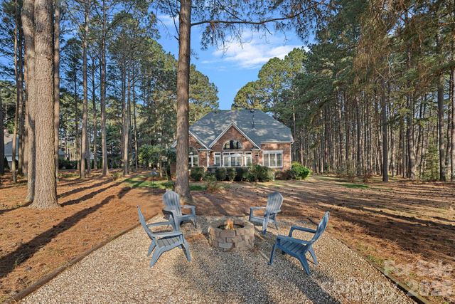 173 Yadkin Falls Road, New London, NC 28127
