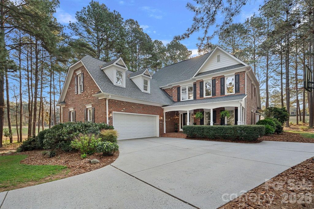173 Yadkin Falls Road, New London, NC 28127