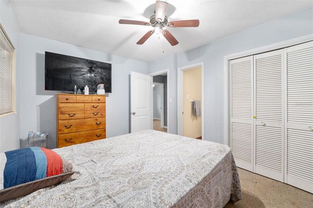 305 NW 34TH STREET, Gainesville, FL 32607