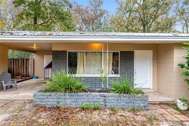 305 NW 34TH STREET, Gainesville, FL 32607